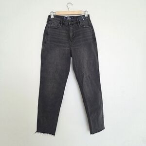 Hollister Ultra Highrise Mom Jeans In Black Size 5R / 27